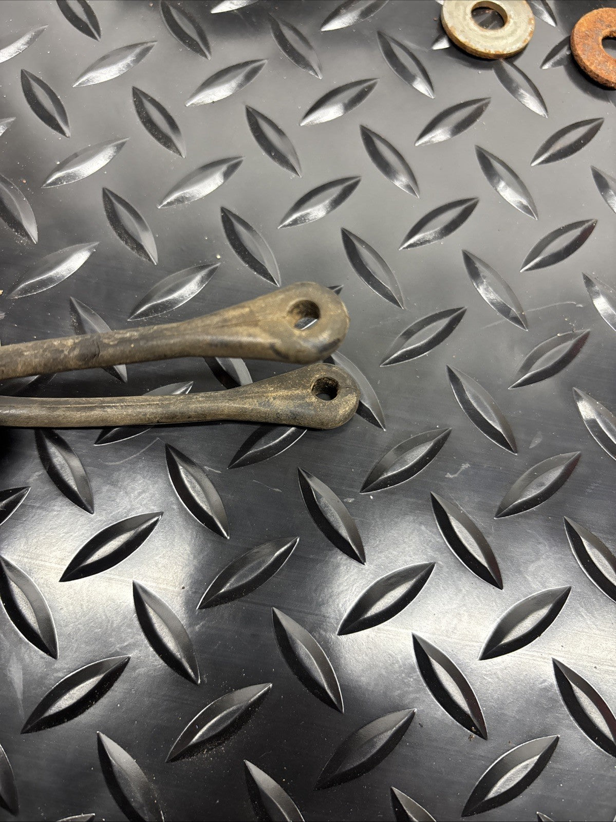1976 Kawasaki KZ400 Gas Fuel Tank Dampers Rubbers