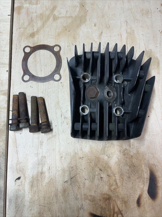 1974 Kawasaki F7 175 Enduro Cylinder Head With Head Gasket And Bolts