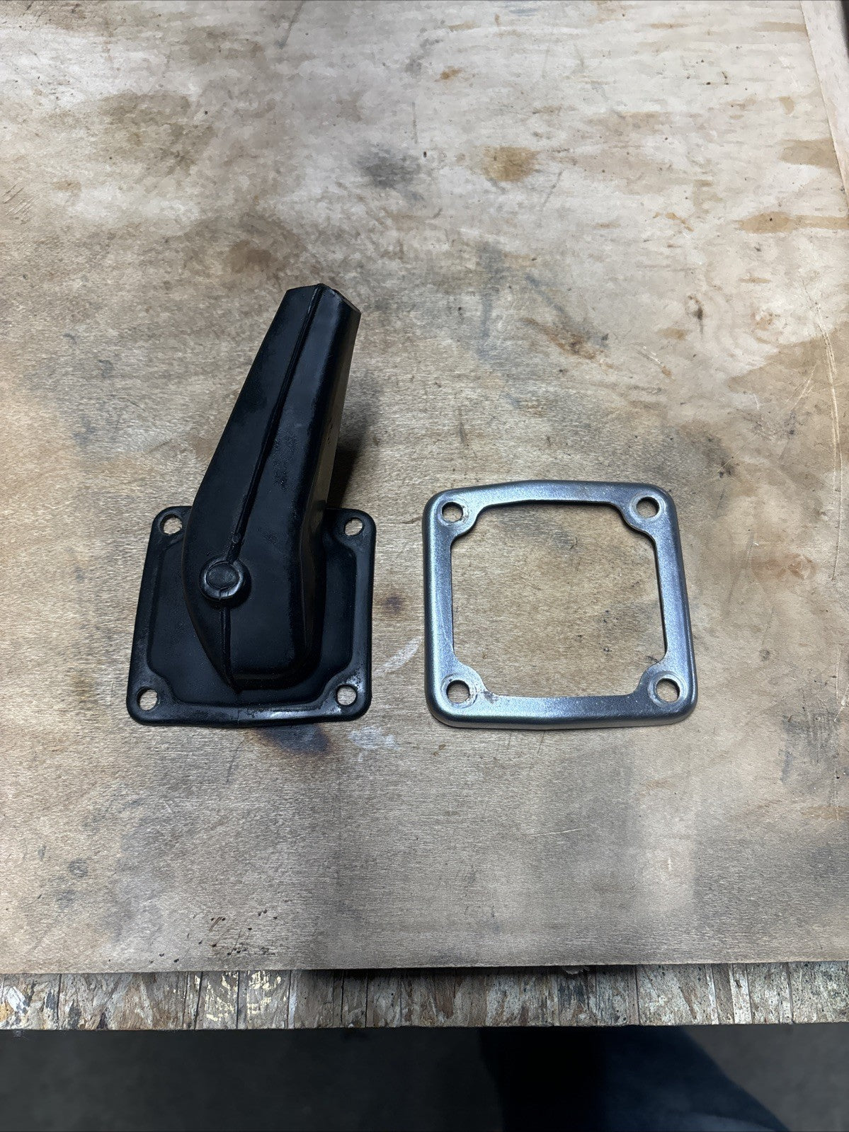 1974Kawasaki F7 175  Enduro Carb Carburetor Rubber Boot Throttle Choke