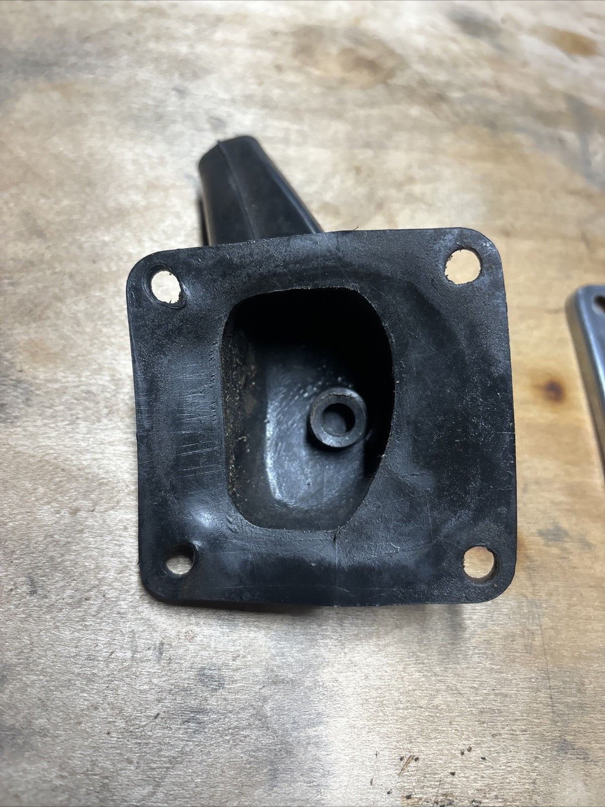 1974Kawasaki F7 175  Enduro Carb Carburetor Rubber Boot Throttle Choke