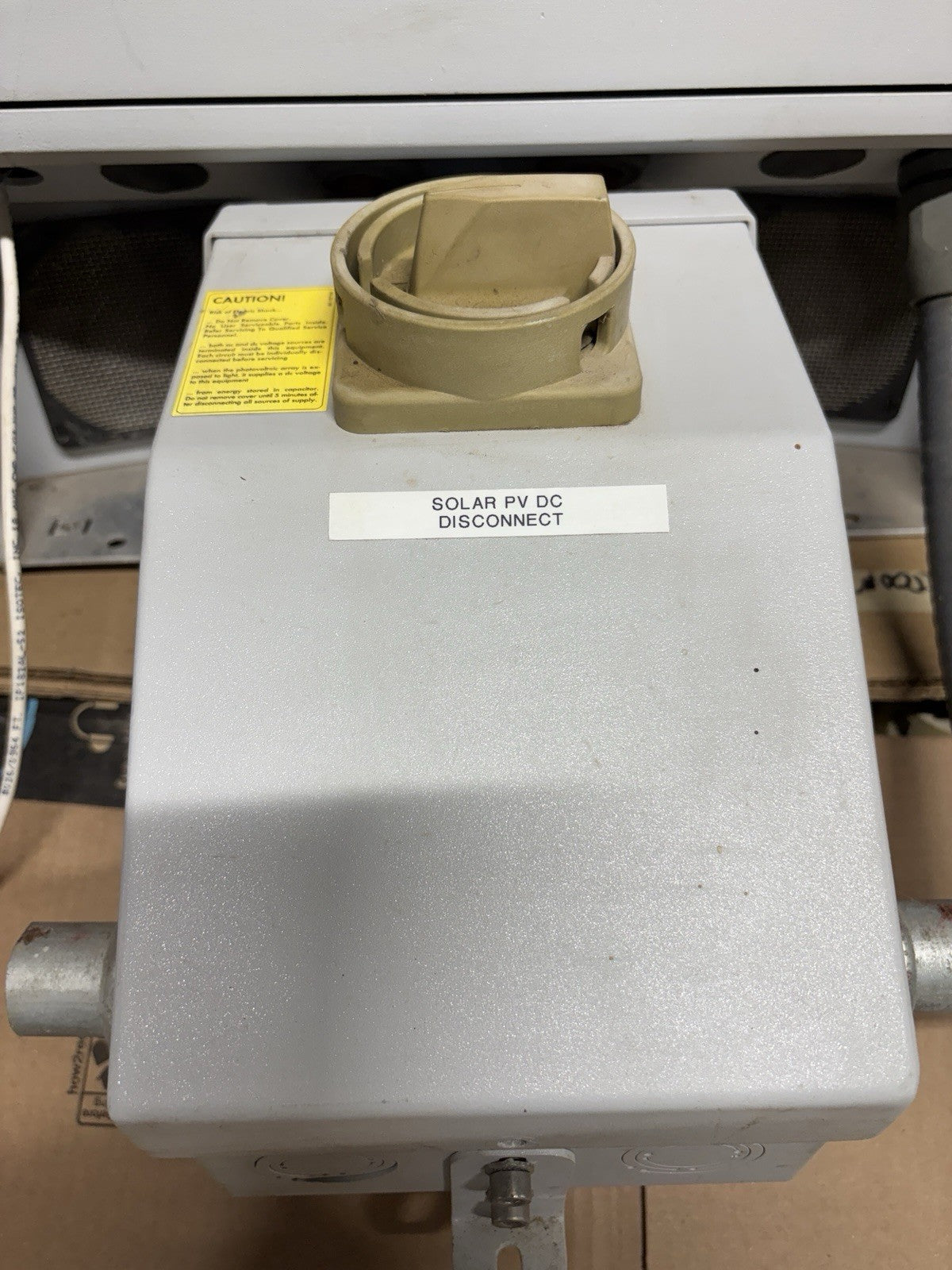 SMA Sunny Boy SB 7000US Solar Grid Tie Inverter