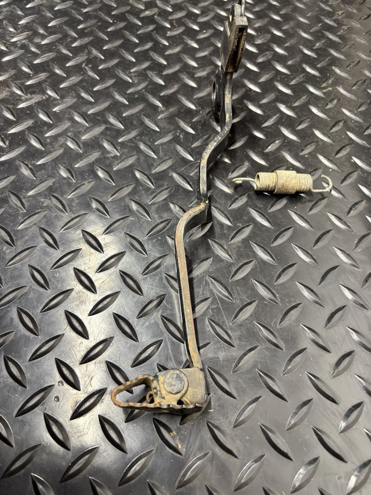 1991 HONDA XR250L OEM Right Rear Brake Foot Pedal 46500-KZ9-000