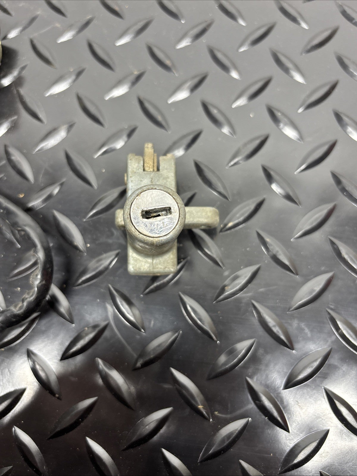 1976 Kawasaki KZ400 Ignition Seat Lock No Key Kz 400
