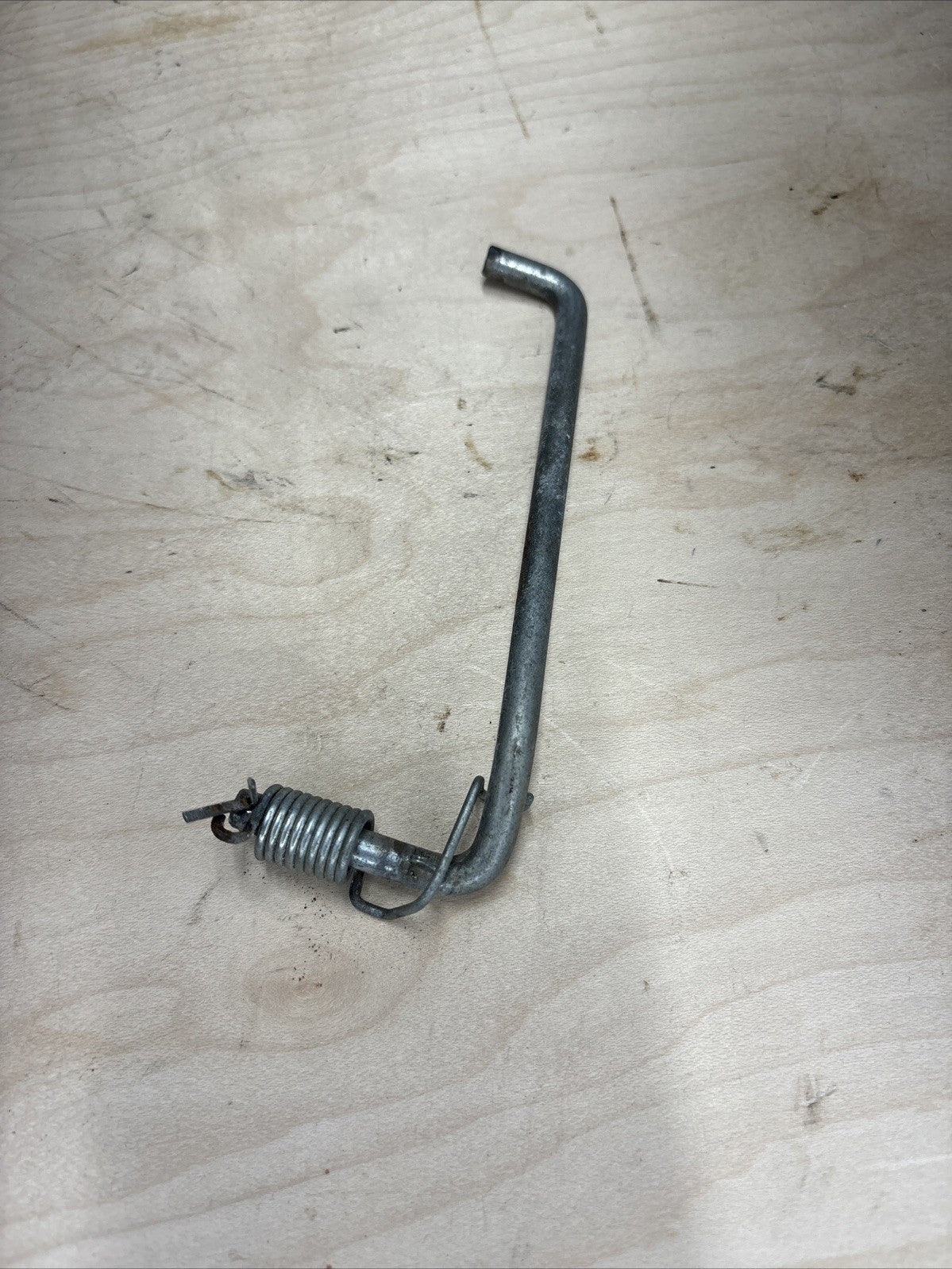 1974 KAWASAKI F7 175 ENDURO SEAT SPRING LEVER SPRING UNDER SEAT STAND