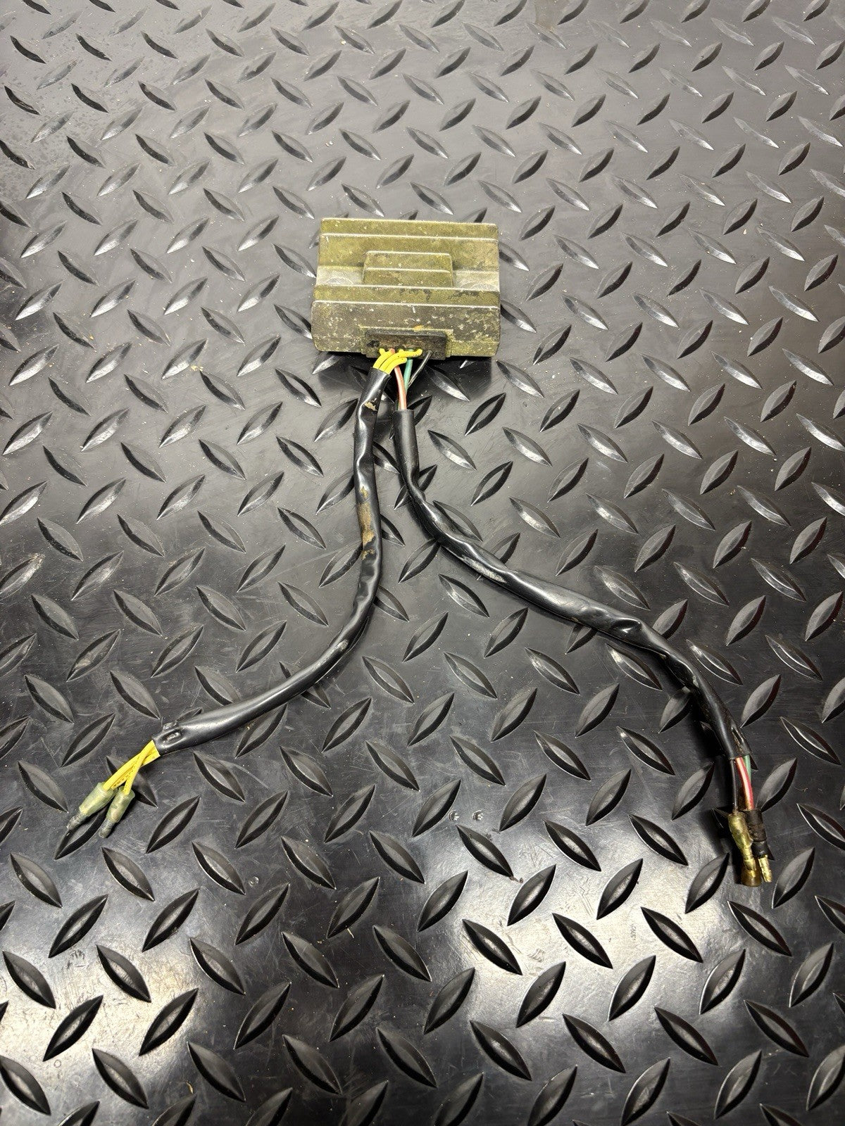91 Honda XR250L OEM Engine Voltage Regulator Rectifier