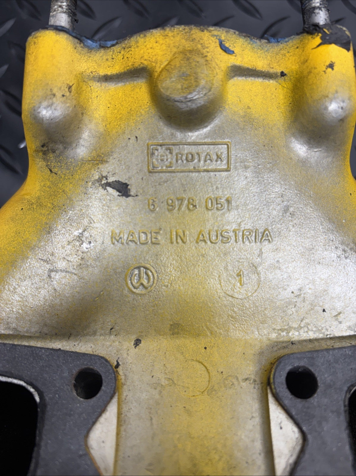 89 SEA-DOO 587 SP 90 88 91 xp spi Bombardier 580 YELLOW EXHAUST MANIFOLD HEADER