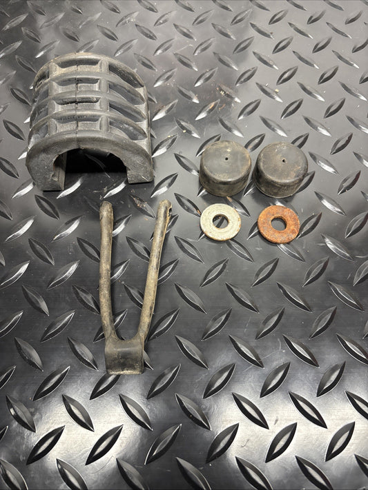 1976 Kawasaki KZ400 Gas Fuel Tank Dampers Rubbers