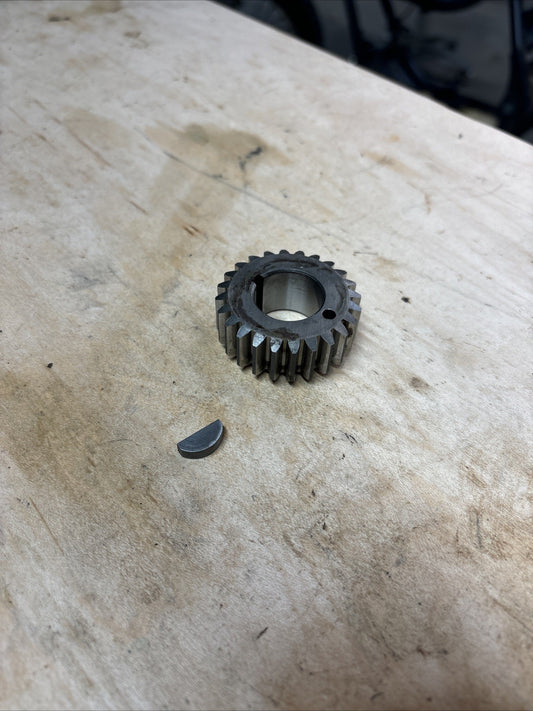 1974 KAWASAKI 175 F7 Enduro Crank Gear And Woodruff Key