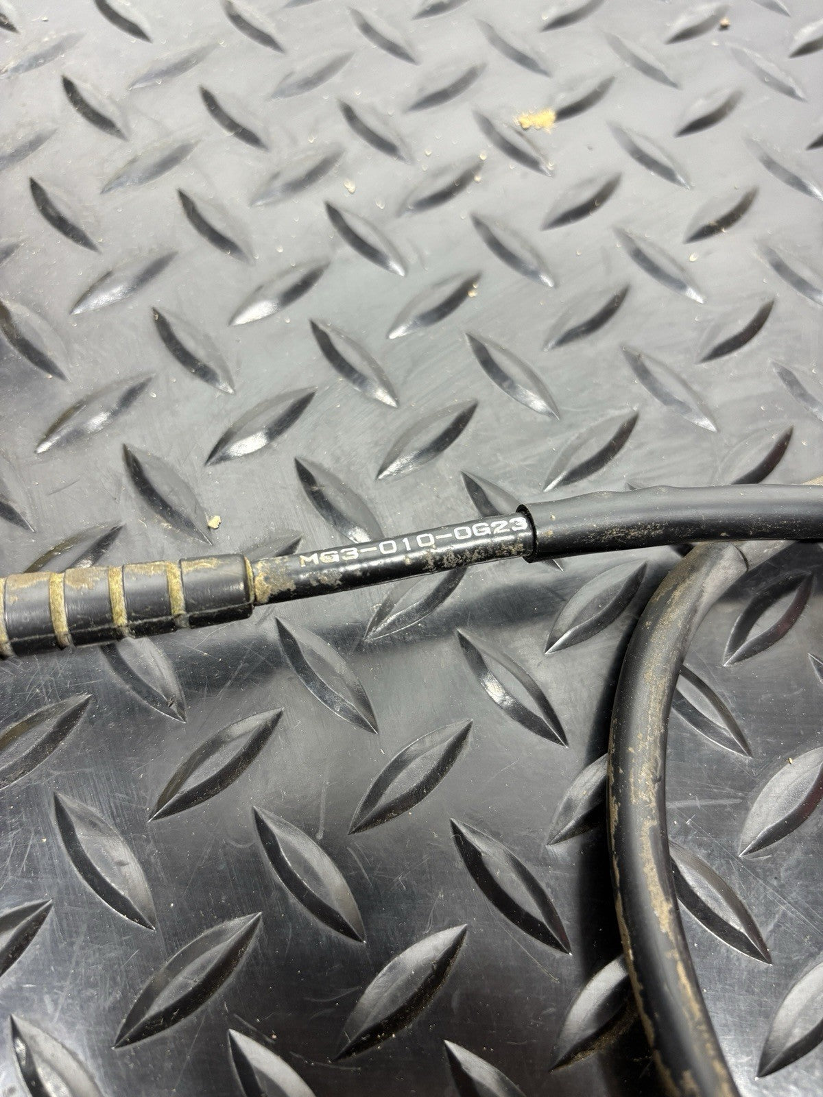 1991 Honda XR250L Speedometer Cable Speedo Wire 37200-KV6-671