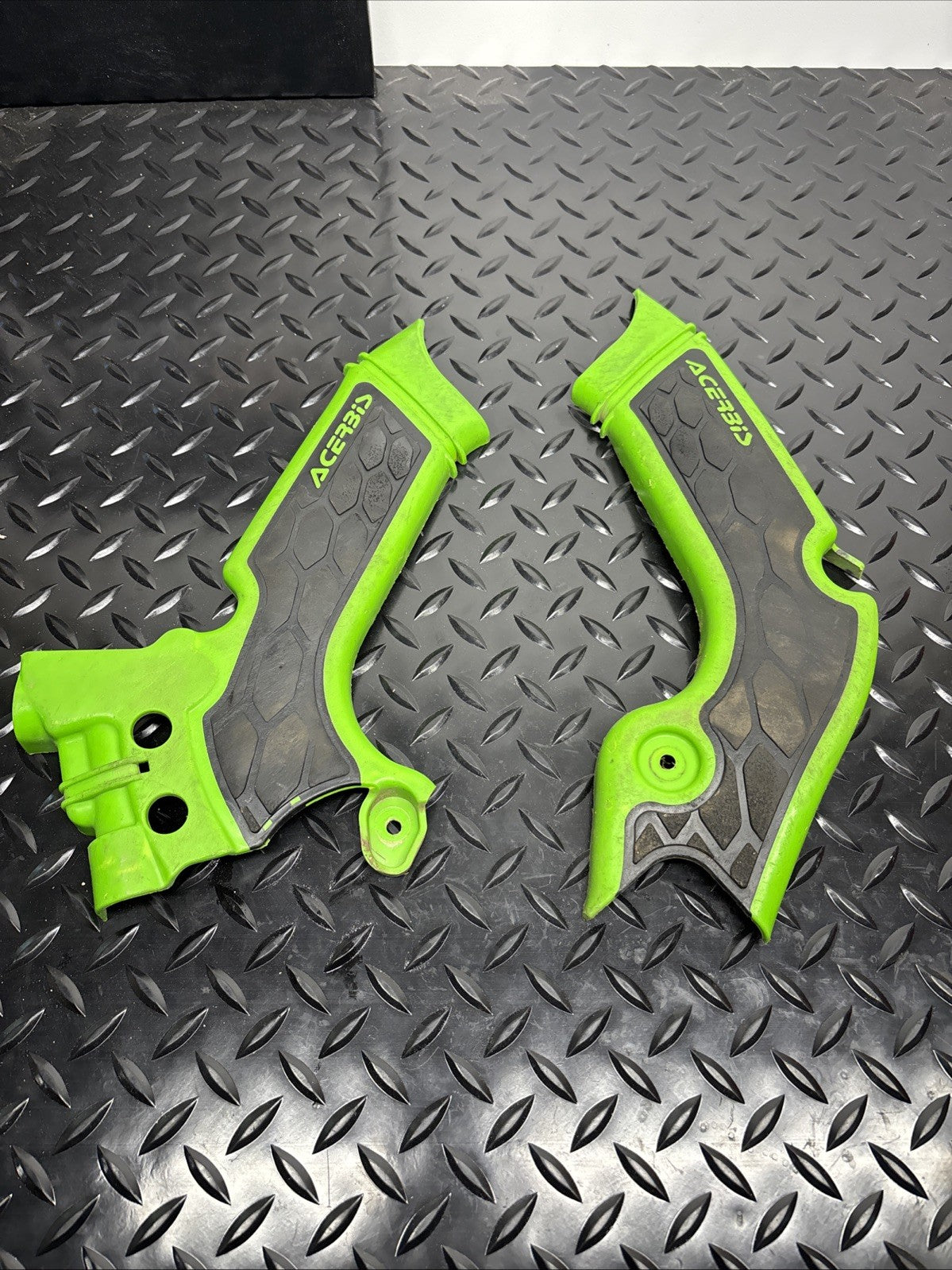 Acerbis X-Grip Frame Guards Green Kawasaki KX450 19-23 KX250 21-23 2742601089