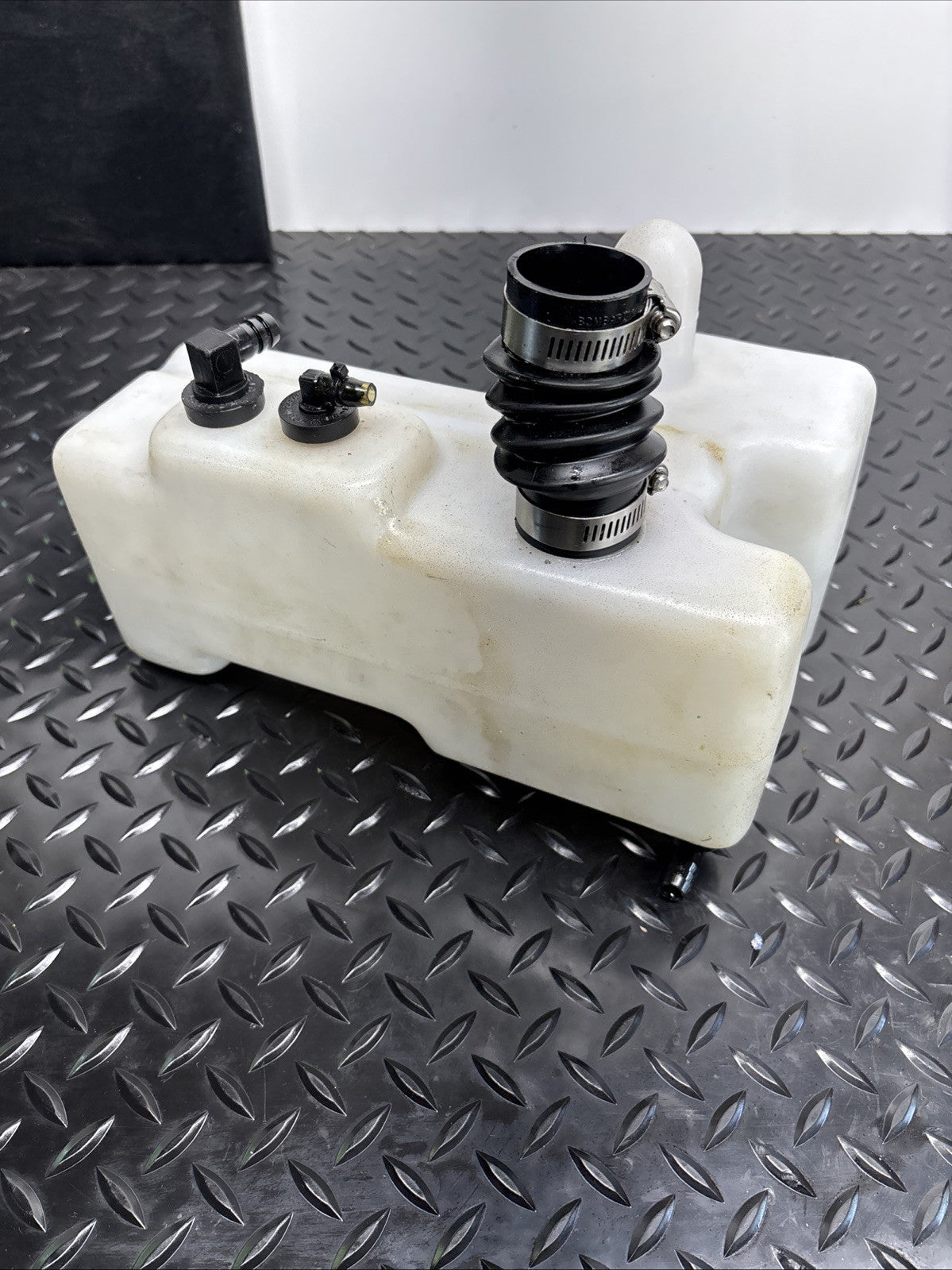 1989 89-93 SEA-DOO SP 587 Oil Tank Reservoir Gt Spi Gts Xp 275000021