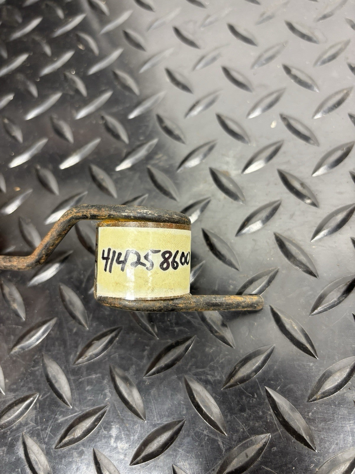 Ski Doo Elan Snowmobile LH RH Rear LINK Suspension Spring 414258600 OEM