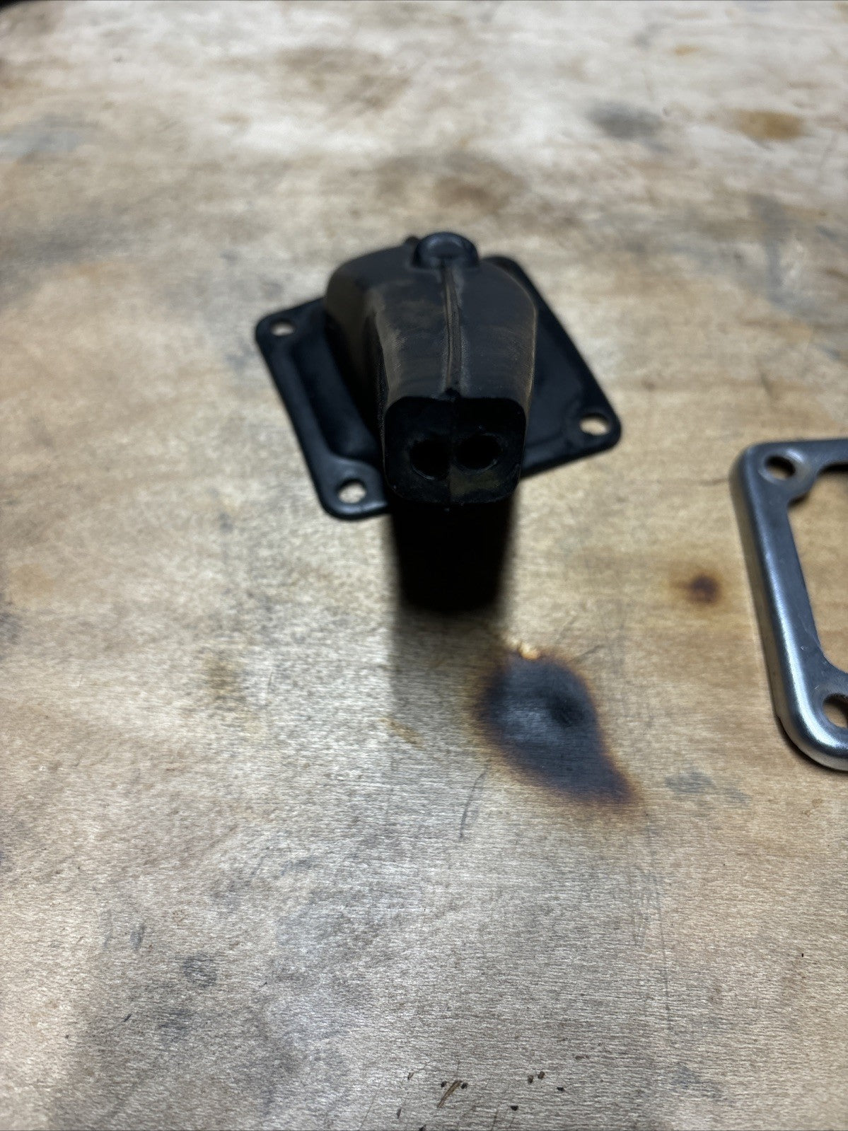 1974Kawasaki F7 175  Enduro Carb Carburetor Rubber Boot Throttle Choke