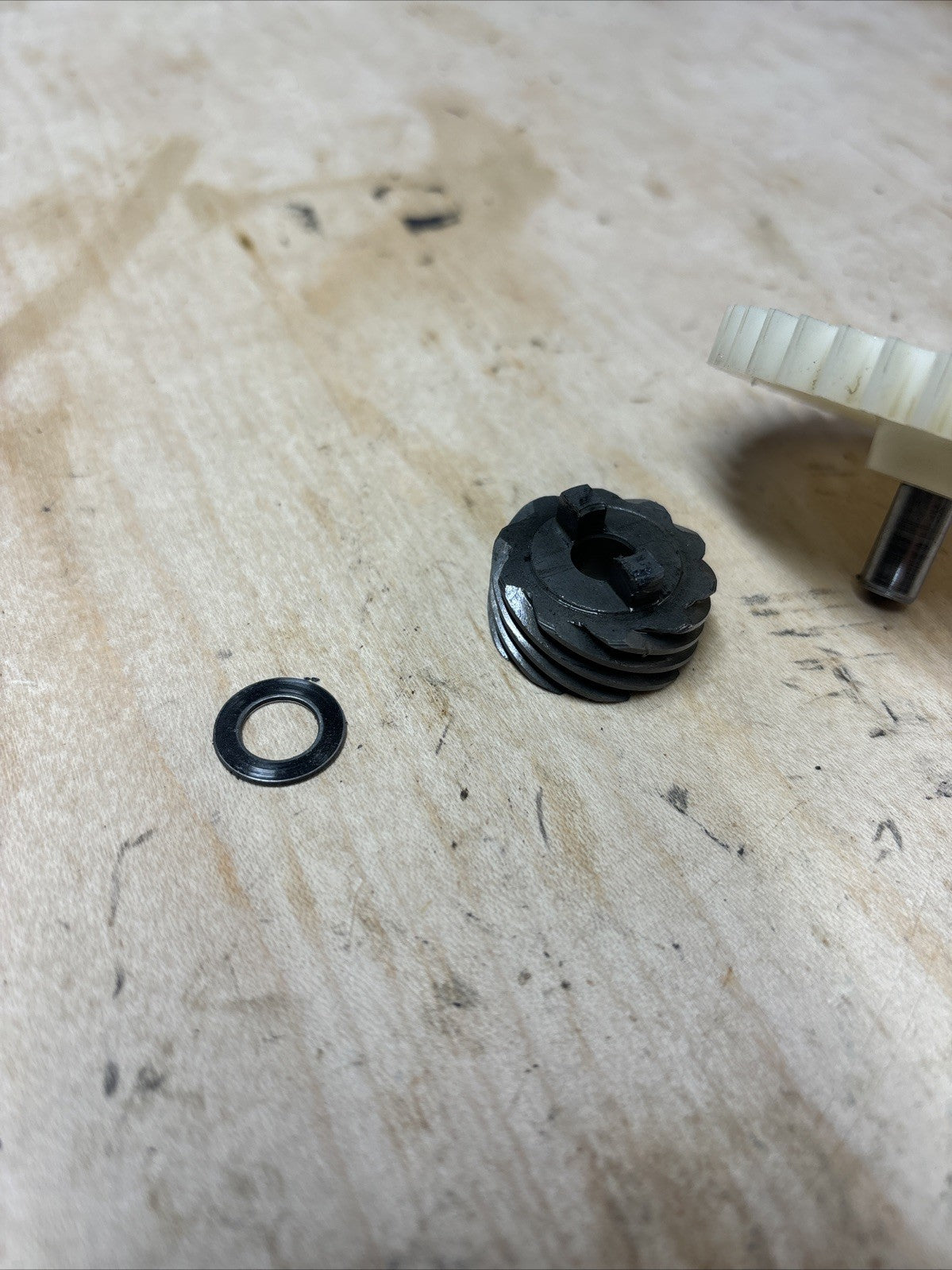 1974 Kawasaki F7 175 Enduro Oil Pump Gear OEM