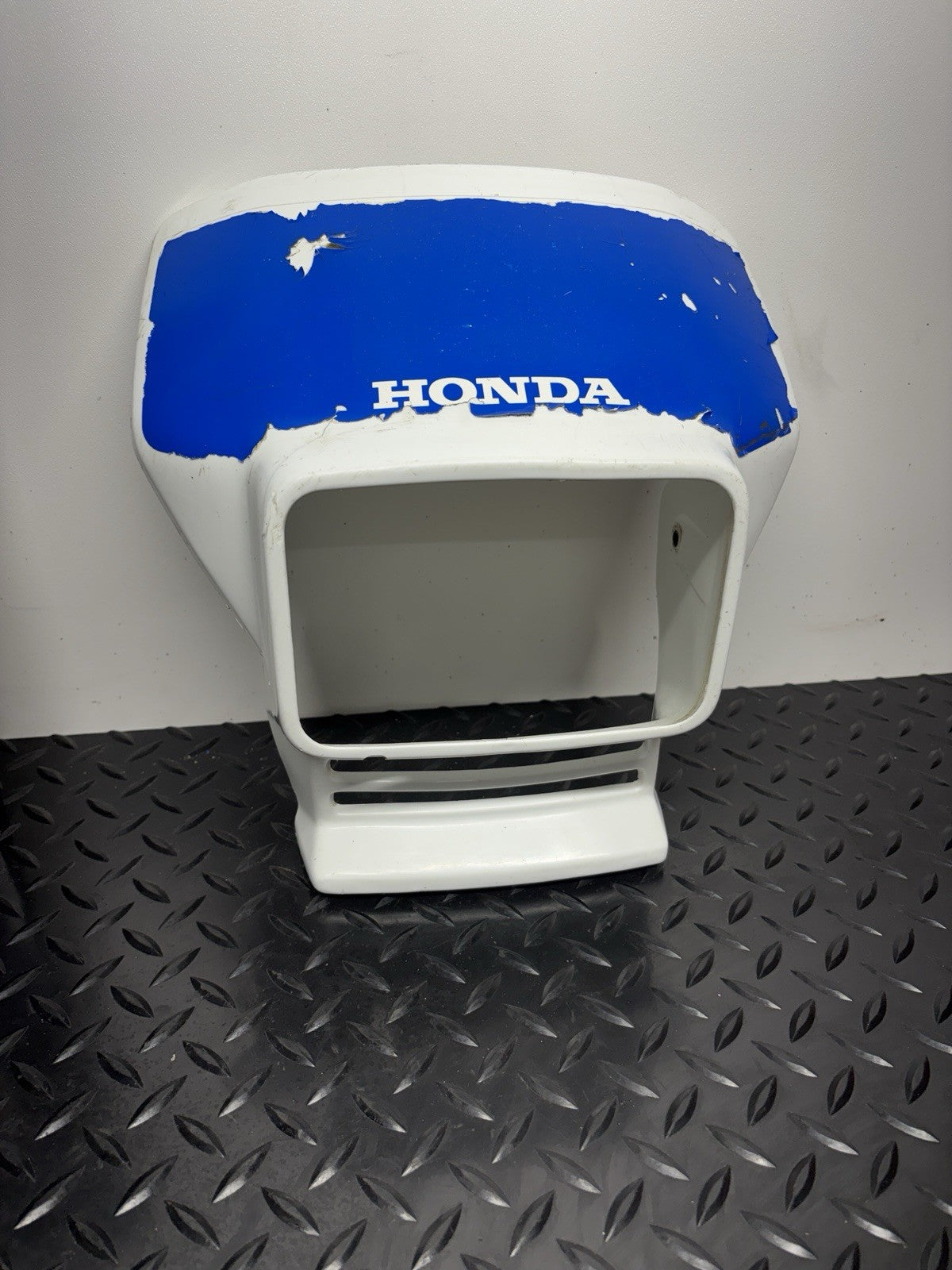 91 Honda XR250L OEM Front Headlight Shroud Head Light Fairing 87125-KV6-670ZA