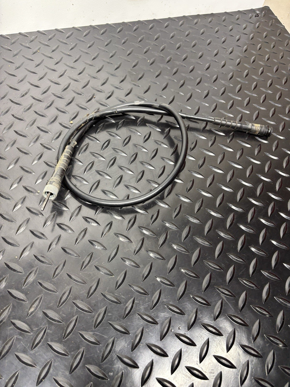 1991 Honda XR250L Speedometer Cable Speedo Wire 37200-KV6-671