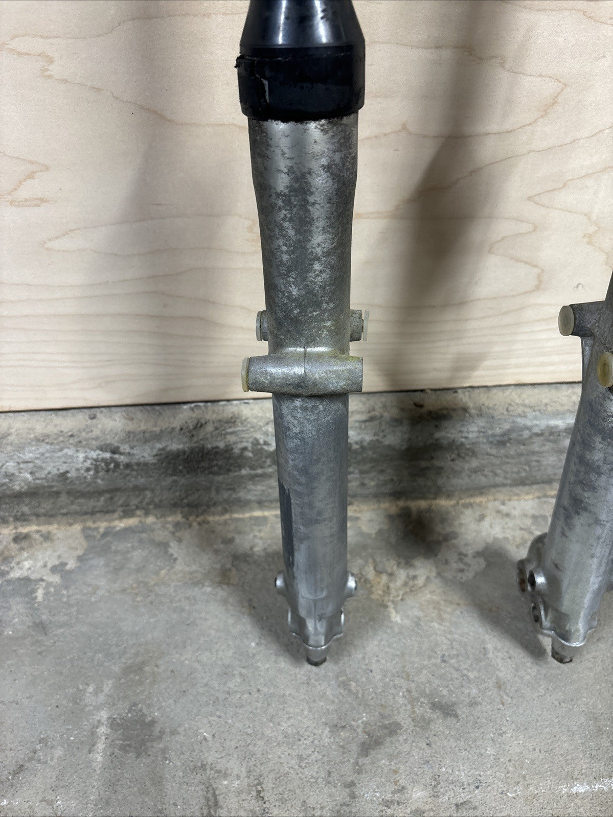 1974 Kawasaki F7 175 Enduro Front Forks Triple Tree Clamps Front End OEM