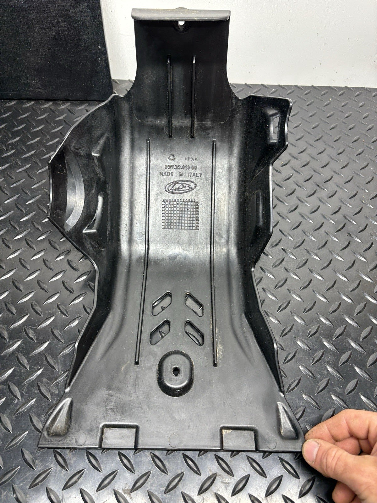 Beta OEM 4T Skid Plate/Engine Guard 037.32.018.00.59