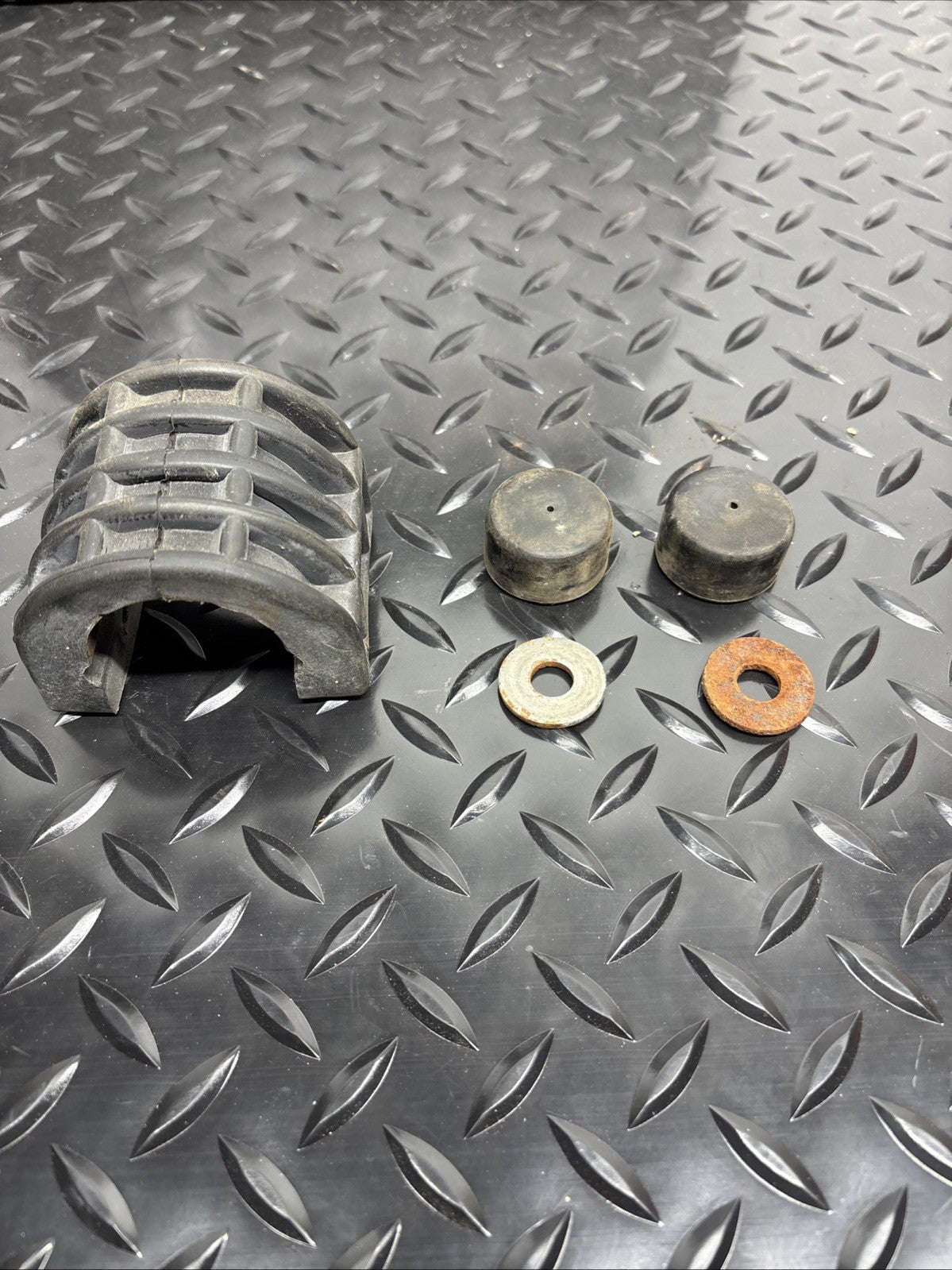1976 Kawasaki KZ400 Gas Fuel Tank Dampers Rubbers