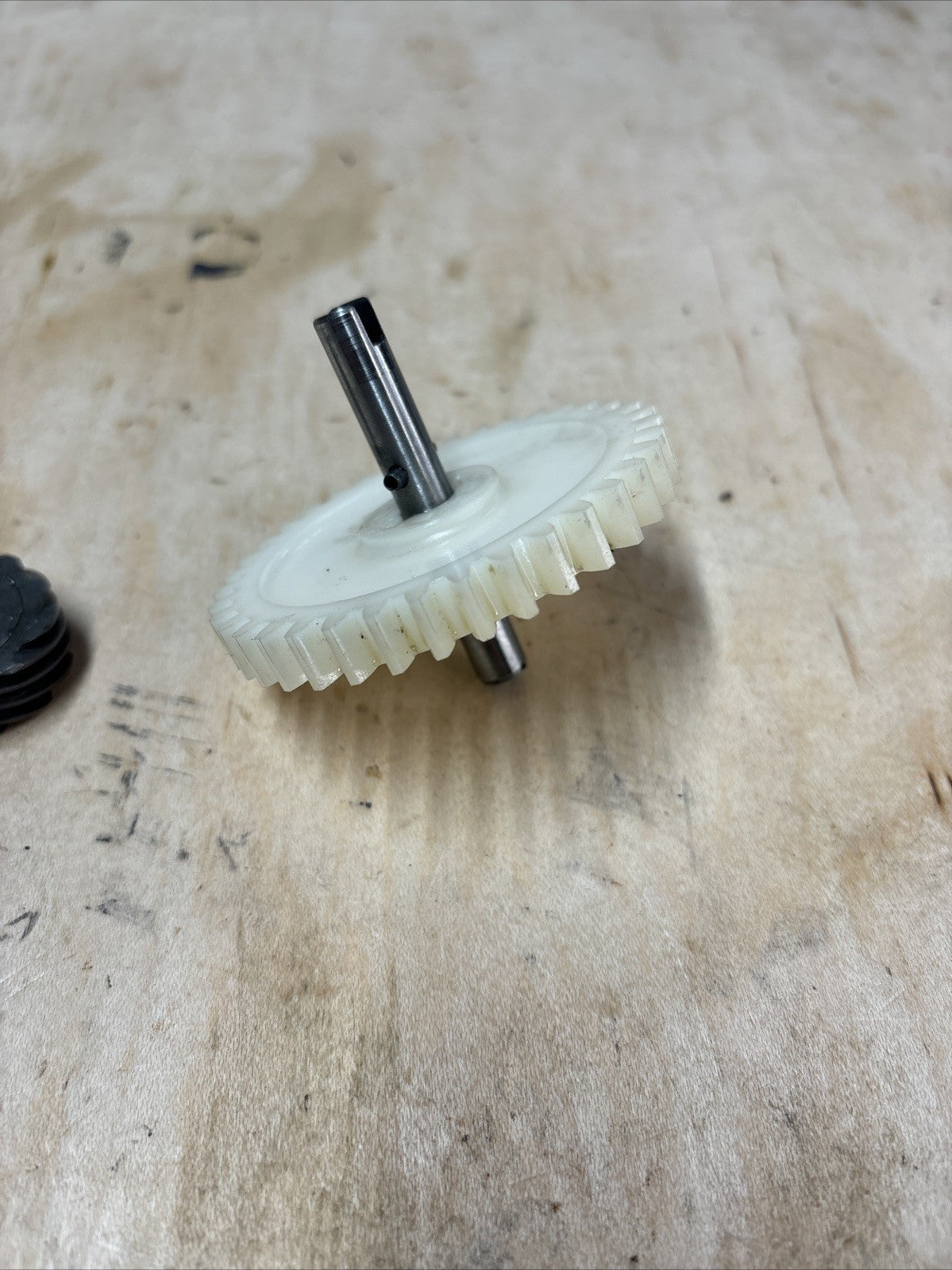 1974 Kawasaki F7 175 Enduro Oil Pump Gear OEM