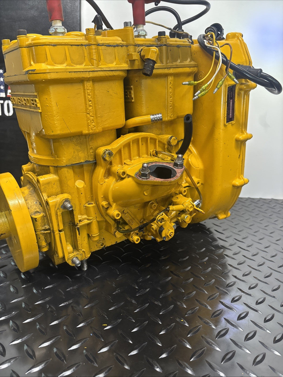 89 SEADOO 580 587 GOOD USED RUNNING MOTOR ENGINE YELLOW 150/150 COMP 89-91