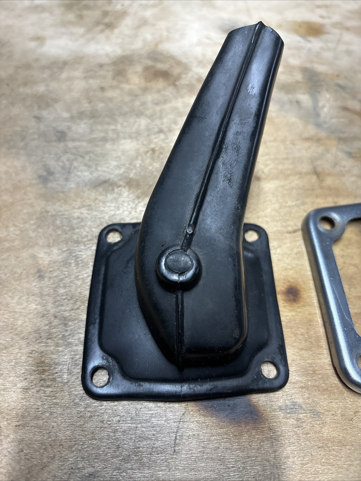 1974Kawasaki F7 175  Enduro Carb Carburetor Rubber Boot Throttle Choke
