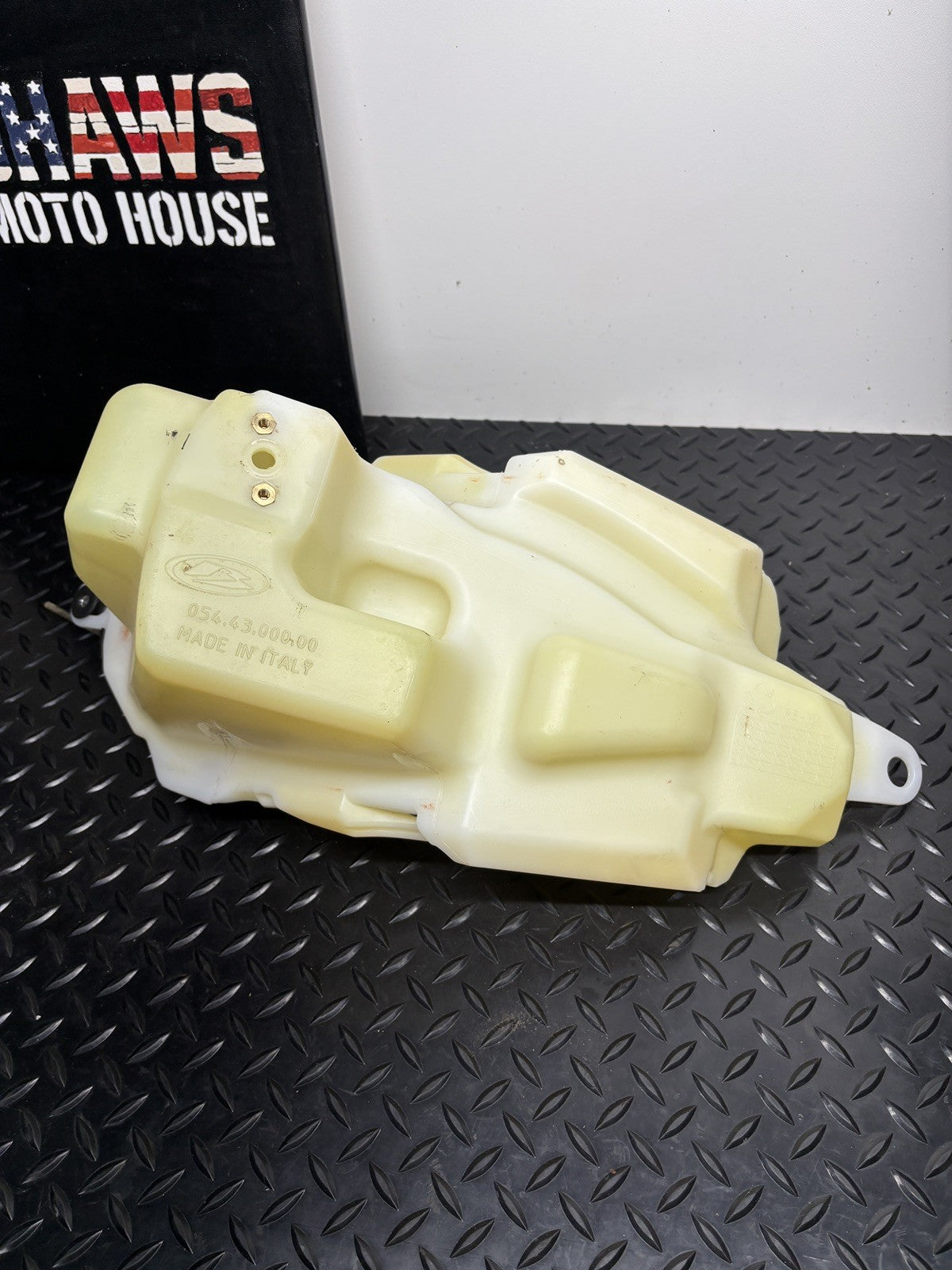2024 Beta Xtrainer 2T OEM Fuel Gas Tank 054.43.000.00