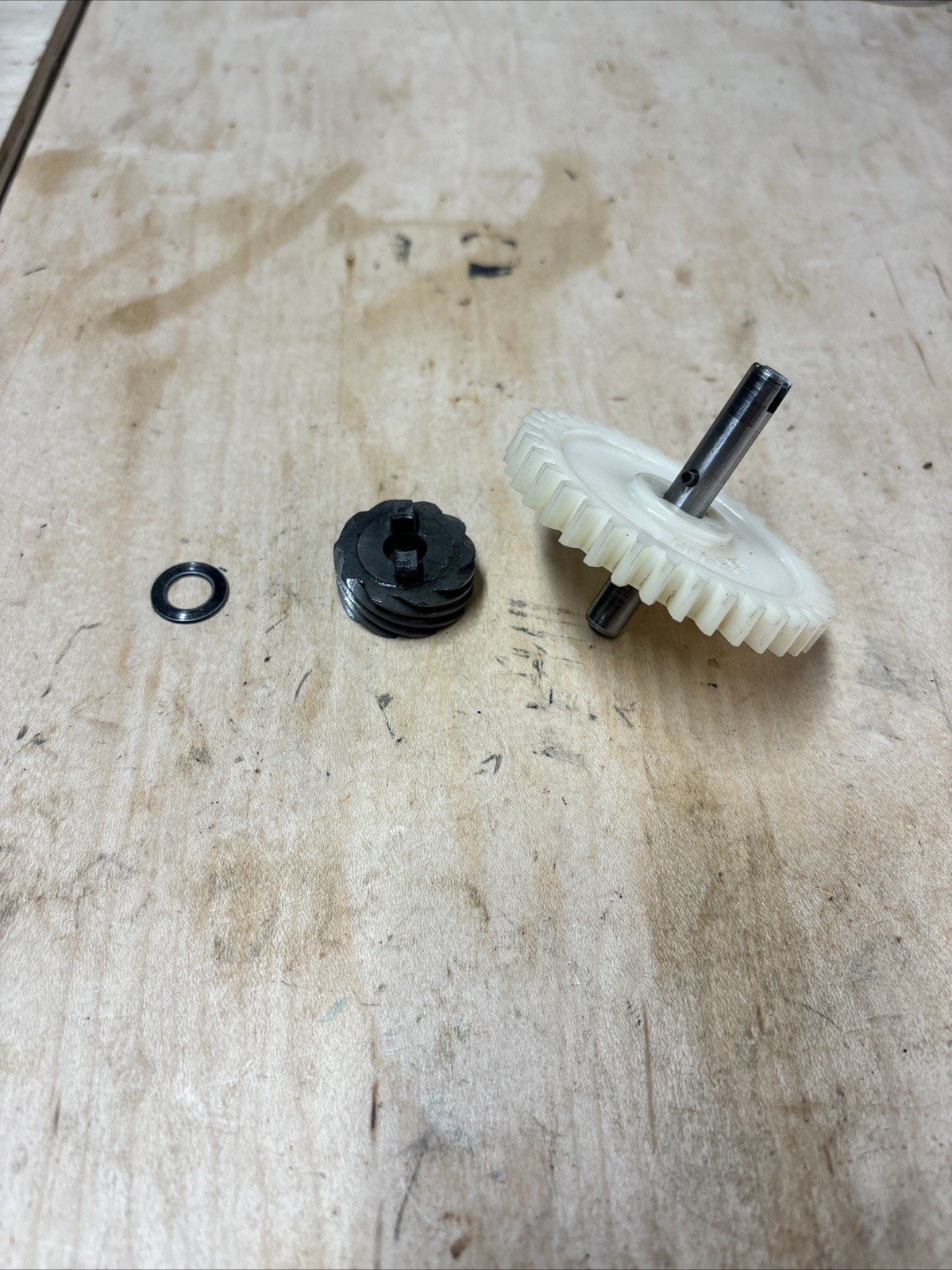 1974 Kawasaki F7 175 Enduro Oil Pump Gear OEM