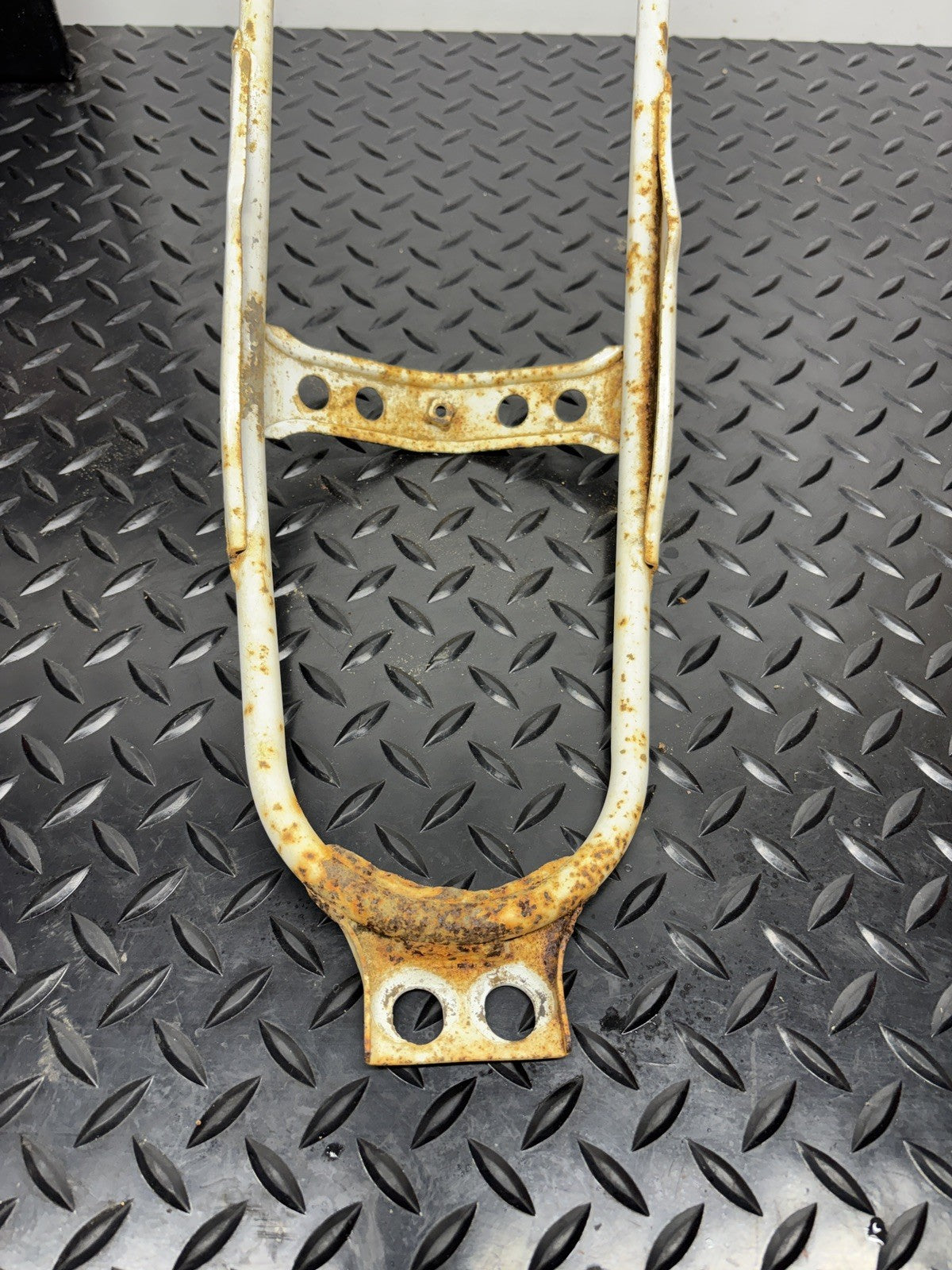1991 Honda XR250L Rear Fender Support Bracket Rail 80110-KV6-00ZA